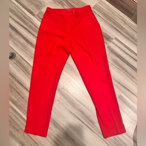 NWOT Elie Tahari 🔥 Bold Red Slim-Fit Ankle Pants – Size 6, New Without Tags